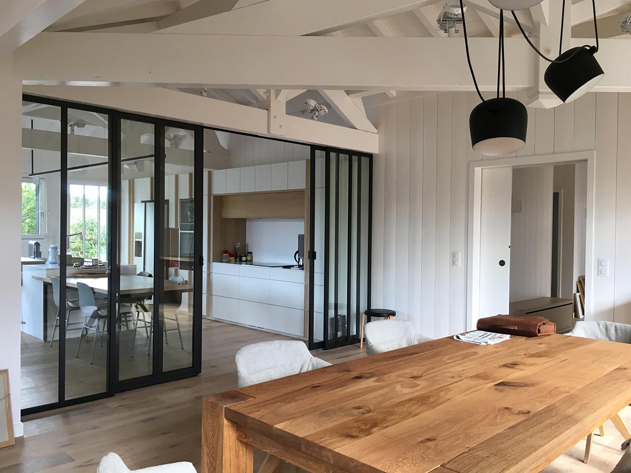 Peintre Capbreton, Peintre Hossegor, Peinture Capbreton, Peinture Hossegor, Ravalement de façade Capbreton, Ravalement de façade Hossegor, Rénovation intérieure Capbreton, Rénovation intérieure Hossegor, Travaux de peinture Capbreton, Travaux de peinture Hossegor