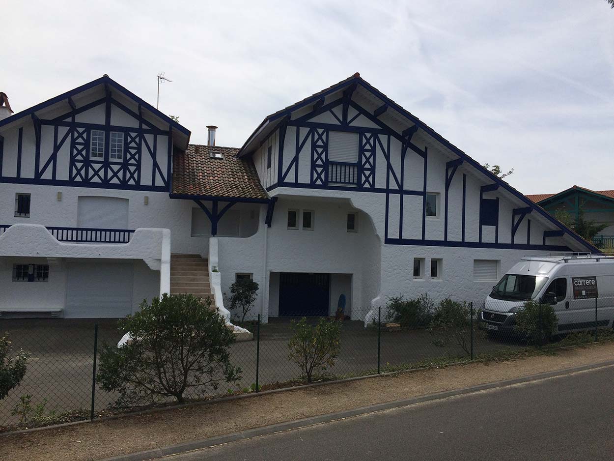 Peintre Capbreton, Peintre Hossegor, Peinture Capbreton, Peinture Hossegor, Ravalement de façade Capbreton, Ravalement de façade Hossegor, Rénovation intérieure Capbreton, Rénovation intérieure Hossegor, Travaux de peinture Capbreton, Travaux de peinture Hossegor